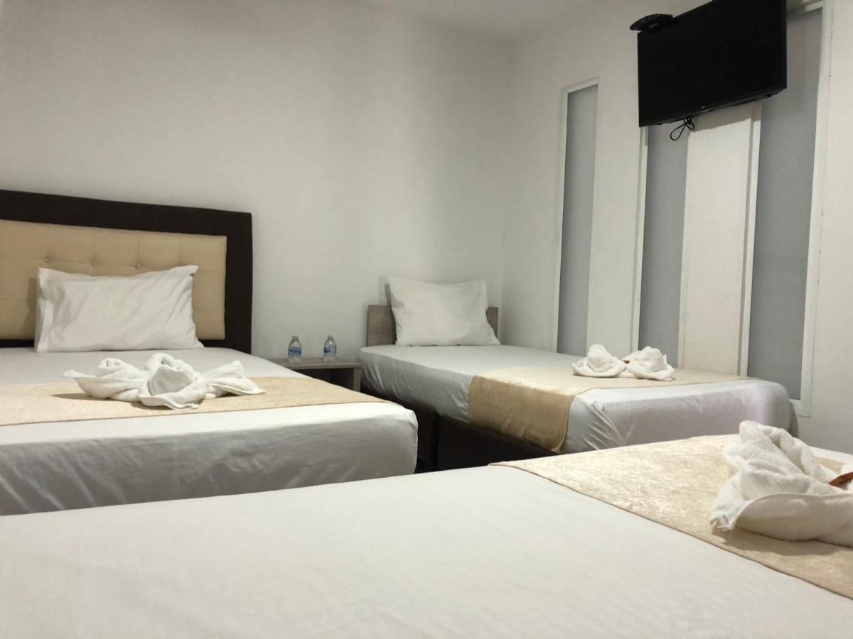 Pradera Plaza 3*